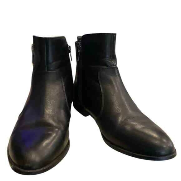 Marc Fisher womens Black Leather Ankle Boots with Zipper Casual Style Size 8.5 - Picture 1 of 9